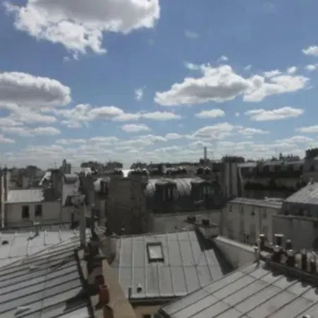 Quarto em Acomodações Particulares Sous Les Toits De Shared Place Paris