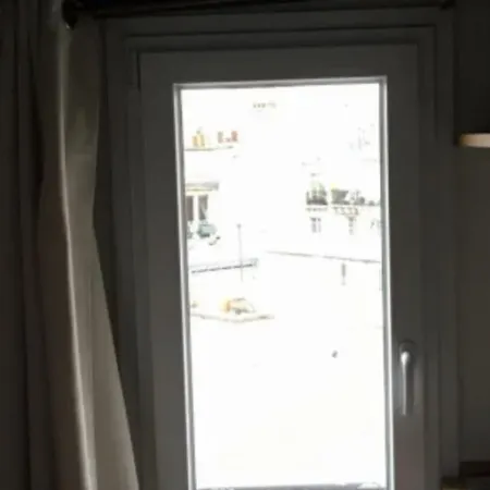 Quarto em Acomodações Particulares Sous Les Toits De Shared Place