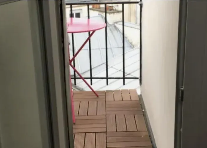 Sous Les Toits De Shared Place París