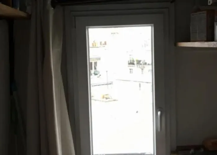 Habitación en casa particular Sous Les Toits De Shared Place